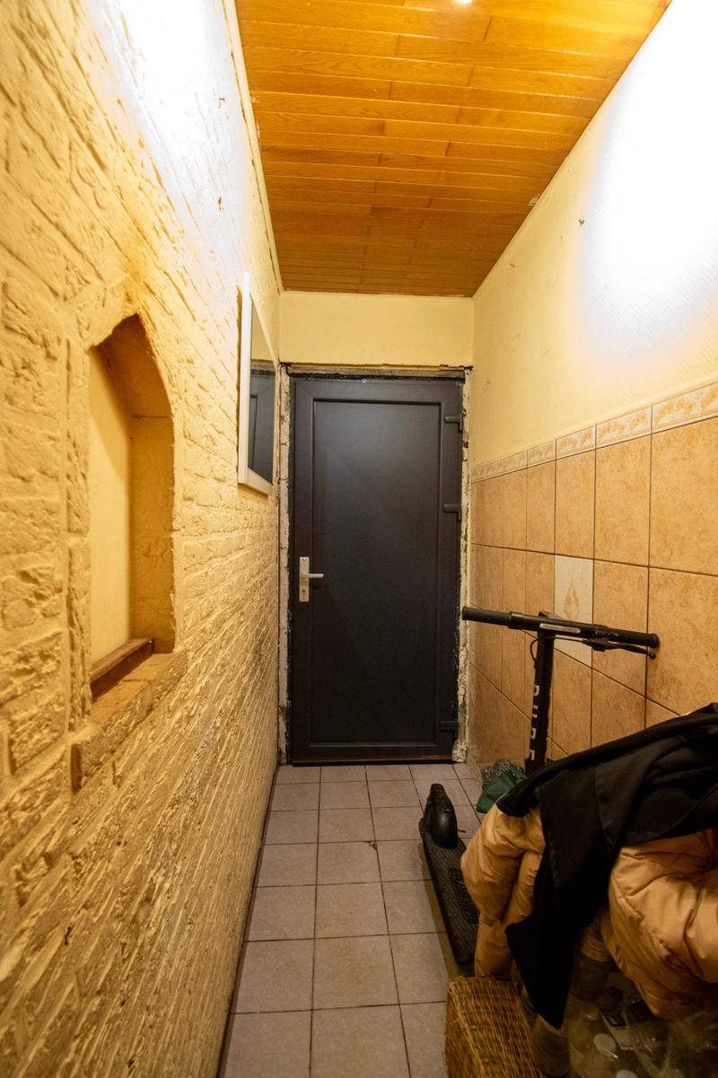 Rijwoning met 3 slpk en koer nabij Ledebergplein — foto 3